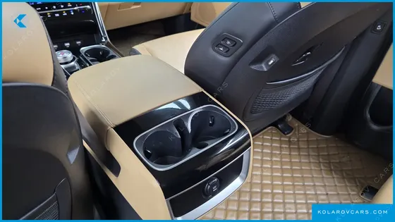 KIA CARNIVAL GASOLINE 9-SEATER NOBLESSE