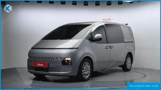 HYUNDAI STARIA CARGO 5-SEATER