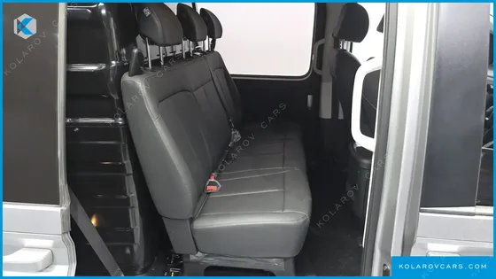 HYUNDAI STARIA CARGO 5-SEATER