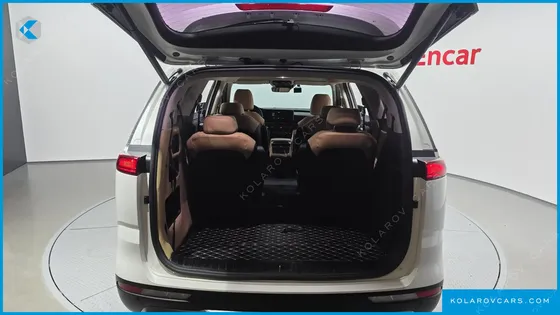 KIA CARNIVAL GASOLINE 9-SEATER NOBLESSE