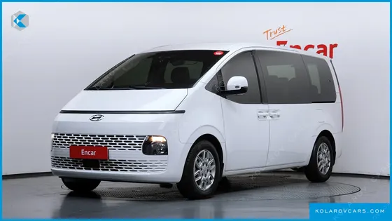 HYUNDAI STARIA TOURER 11-SEATER