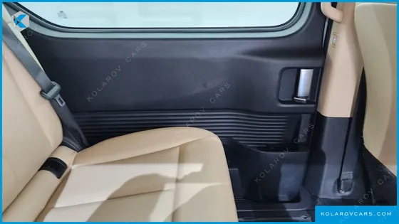 HYUNDAI STARIA TOURER 11-SEATER