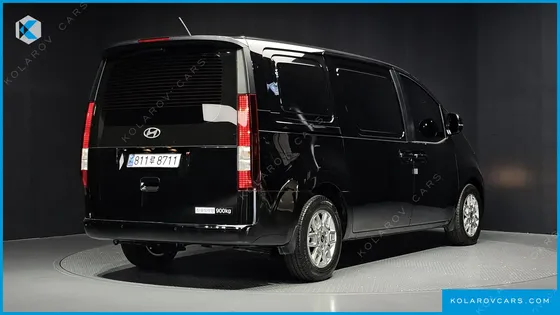 HYUNDAI STARIA HEV 1.6 CARGO 3-SEATER