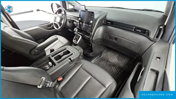 HYUNDAI STARIA HEV 1.6 CARGO 3-SEATER