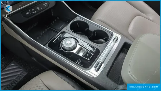 KIA CARNIVAL DIESEL 9-SEATER GRAVITY