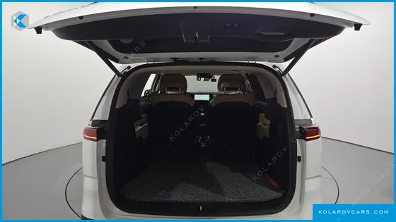 KIA CARNIVAL DIESEL 7-SEATER NOBLESSE