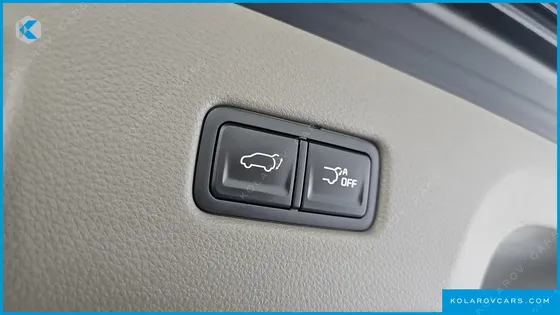 KIA CARNIVAL DIESEL 7-SEATER HI-LIMOUSINE