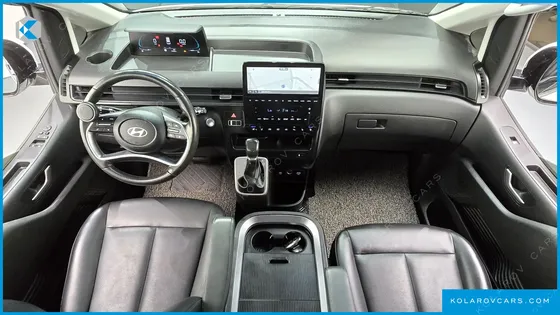 HYUNDAI STARIA HEV 1.6 CARGO 5-SEATER