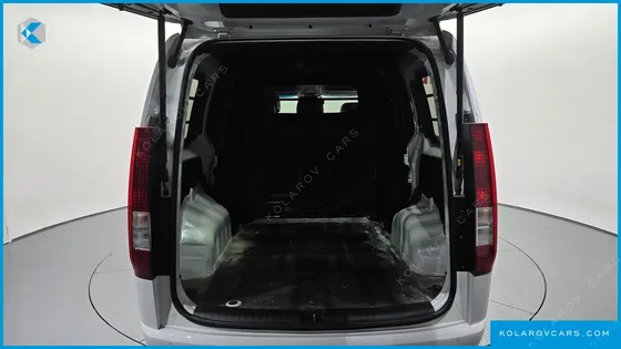 HYUNDAI STARIA HEV 1.6 CARGO 5-SEATER