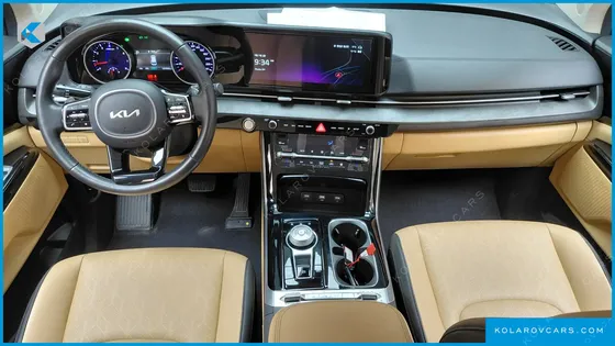 KIA CARNIVAL GASOLINE 9-SEATER NOBLESSE