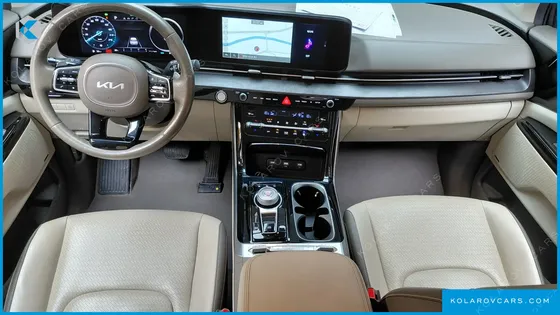 KIA CARNIVAL DIESEL 9-SEATER NOBLESSE