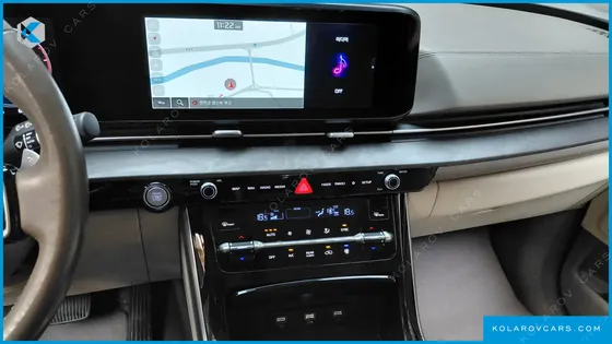 KIA CARNIVAL DIESEL 9-SEATER NOBLESSE
