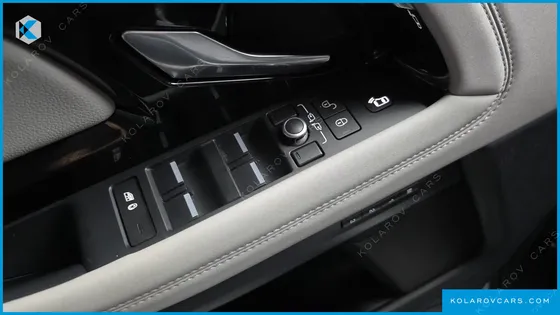 LAND ROVER RANGE ROVER EVOQUE D180 FIRST EDITION