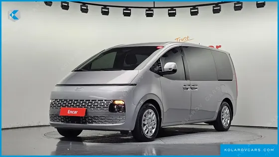 HYUNDAI STARIA TOURER 11-SEATER