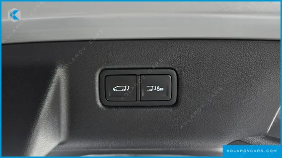 HYUNDAI STARIA TOURER 11-SEATER