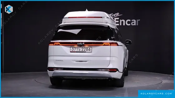 KIA CARNIVAL GASOLINE 7-SEATER HI-LIMOUSINE