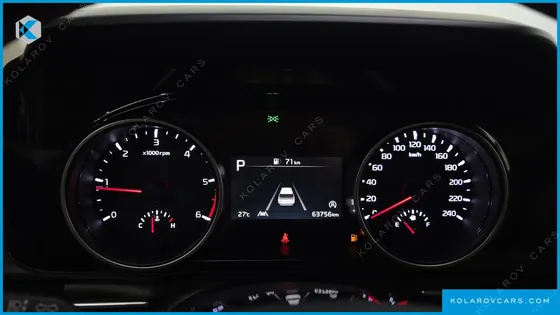 KIA CARNIVAL DIESEL 9-SEATER PRESTIGE