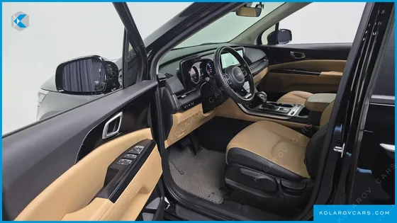 KIA CARNIVAL DIESEL 9-SEATER PRESTIGE