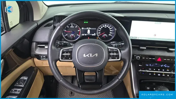 KIA CARNIVAL DIESEL 9-SEATER PRESTIGE