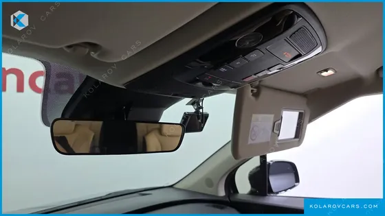 KIA CARNIVAL DIESEL 9-SEATER PRESTIGE