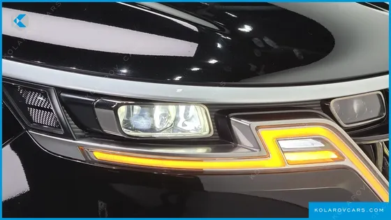 KIA CARNIVAL DIESEL 9-SEATER PRESTIGE