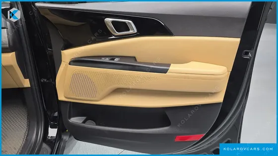 KIA CARNIVAL DIESEL 9-SEATER PRESTIGE
