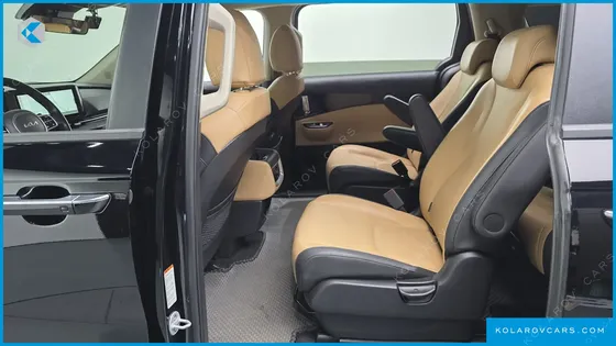 KIA CARNIVAL DIESEL 9-SEATER PRESTIGE