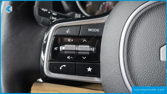 KIA CARNIVAL DIESEL 9-SEATER NOBLESSE