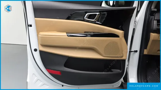 KIA CARNIVAL DIESEL 9-SEATER NOBLESSE
