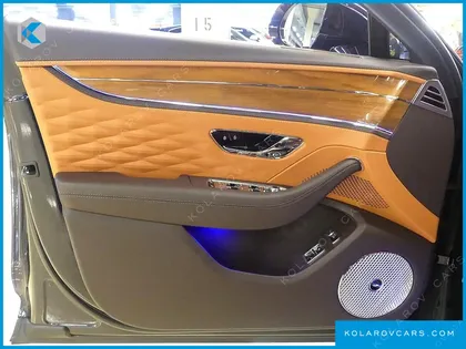 BENTLEY FLYING SPUR 4.0