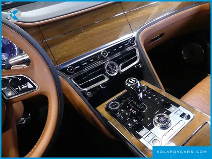 BENTLEY FLYING SPUR 4.0