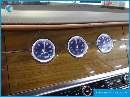 BENTLEY FLYING SPUR 4.0