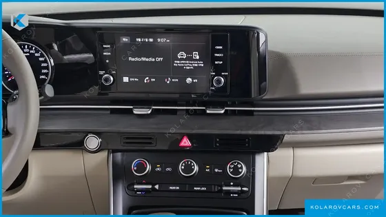 KIA CARNIVAL GASOLINE 9-SEATER PRESTIGE