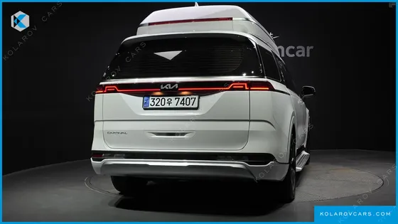 KIA CARNIVAL DIESEL 7-SEATER HI-LIMOUSINE