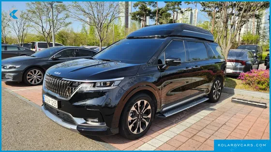 KIA CARNIVAL DIESEL 7-SEATER HI-LIMOUSINE