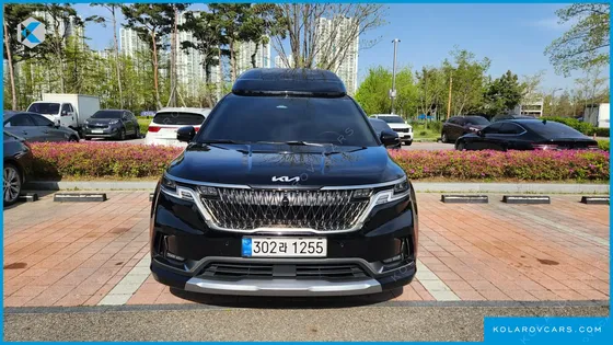 KIA CARNIVAL DIESEL 7-SEATER HI-LIMOUSINE