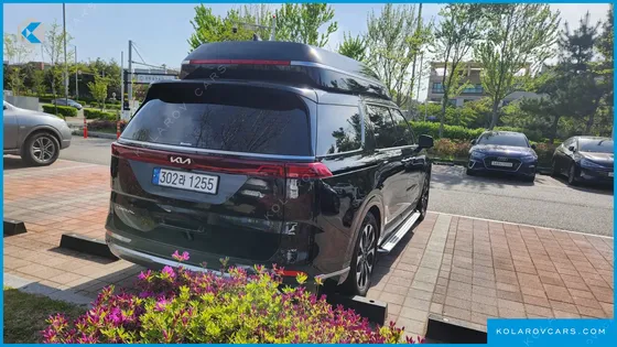 KIA CARNIVAL DIESEL 7-SEATER HI-LIMOUSINE