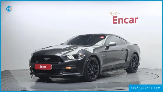 FORD MUSTANG GT COUPE