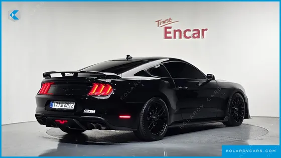 FORD MUSTANG GT COUPE