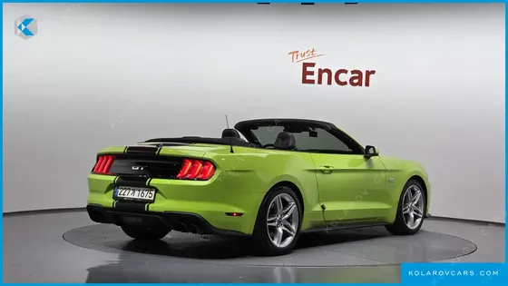 FORD MUSTANG GT CONVERTIBLE