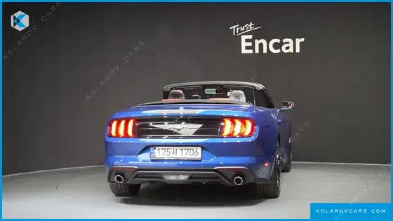 FORD MUSTANG CONVERTIBLE
