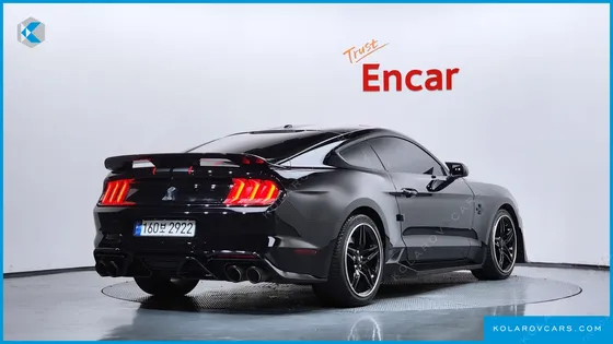 FORD MUSTANG GT COUPE