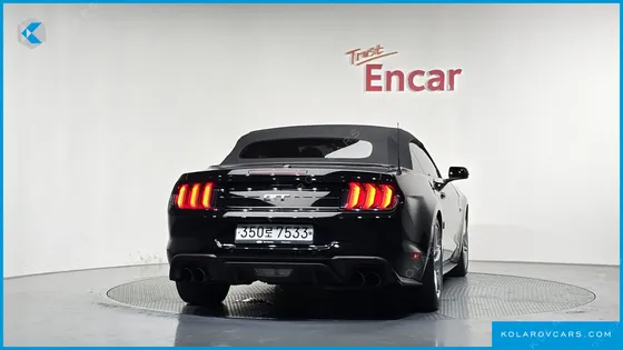 FORD MUSTANG GT CONVERTIBLE