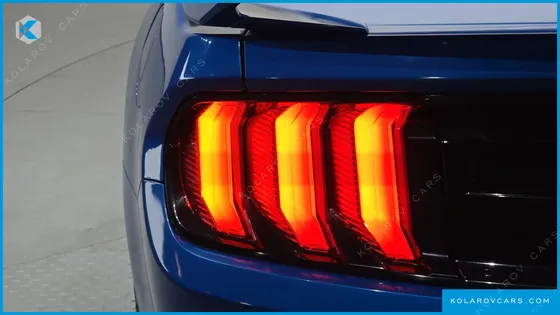 FORD MUSTANG COUPE