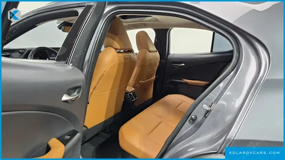 LEXUS UX 2.0 2WD