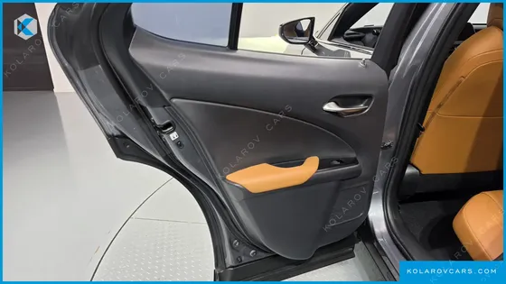 LEXUS UX 2.0 2WD