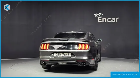 FORD MUSTANG COUPE
