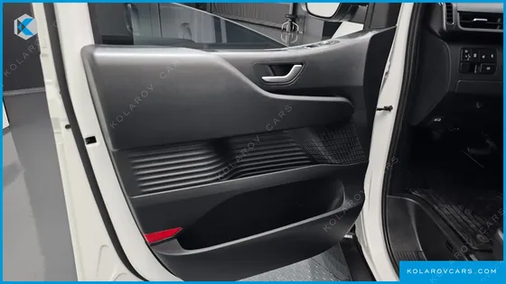 HYUNDAI ST1 CARGO FREEZER CONTAINER