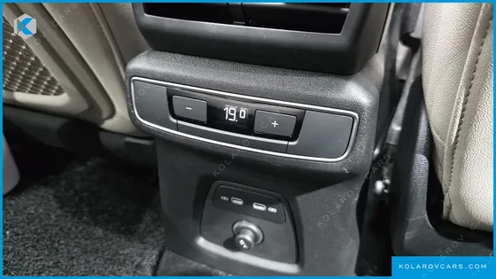 AUDI Q4 E-TRON 40