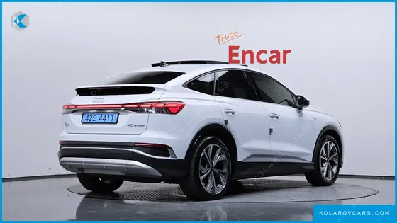 AUDI Q4 E-TRON 40 PREMIUM SPORTBACK